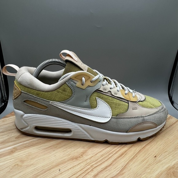 Nike Air Max 90 Futura sneakers in the "Buff Gold" Colorway Womens 10 - Picture 10 of 16